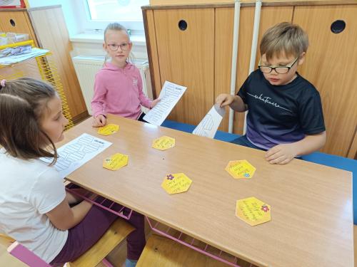 Projektový den ve 2. třídě - Včely 